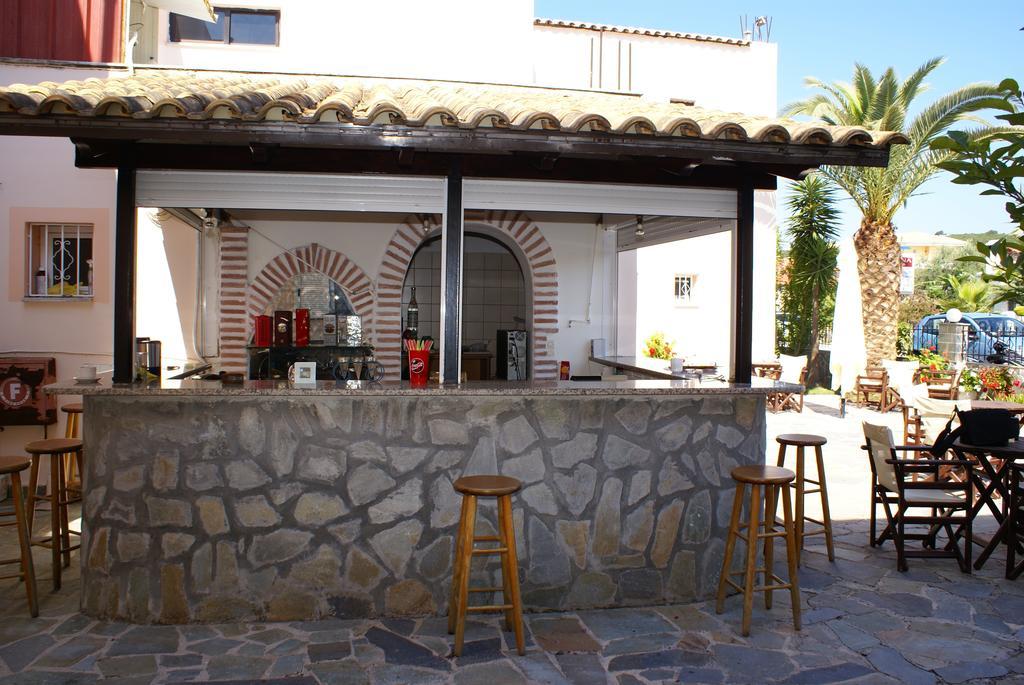Andrianna Apartments Амудия Екстериор снимка