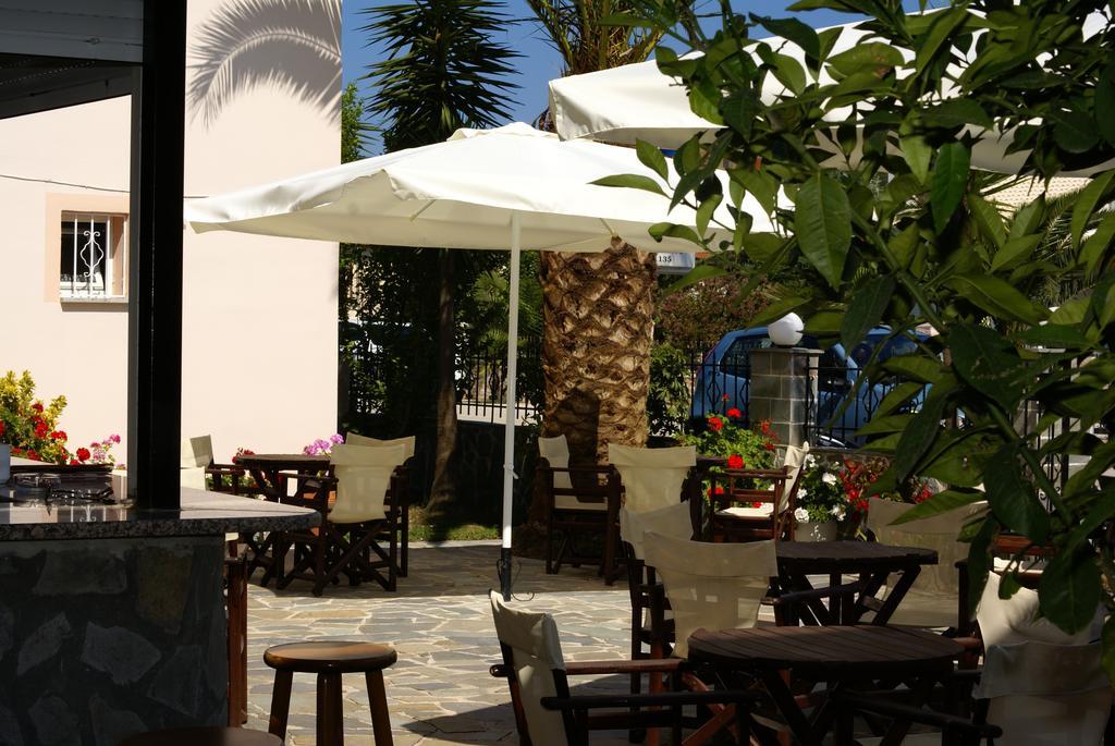 Andrianna Apartments Амудия Екстериор снимка