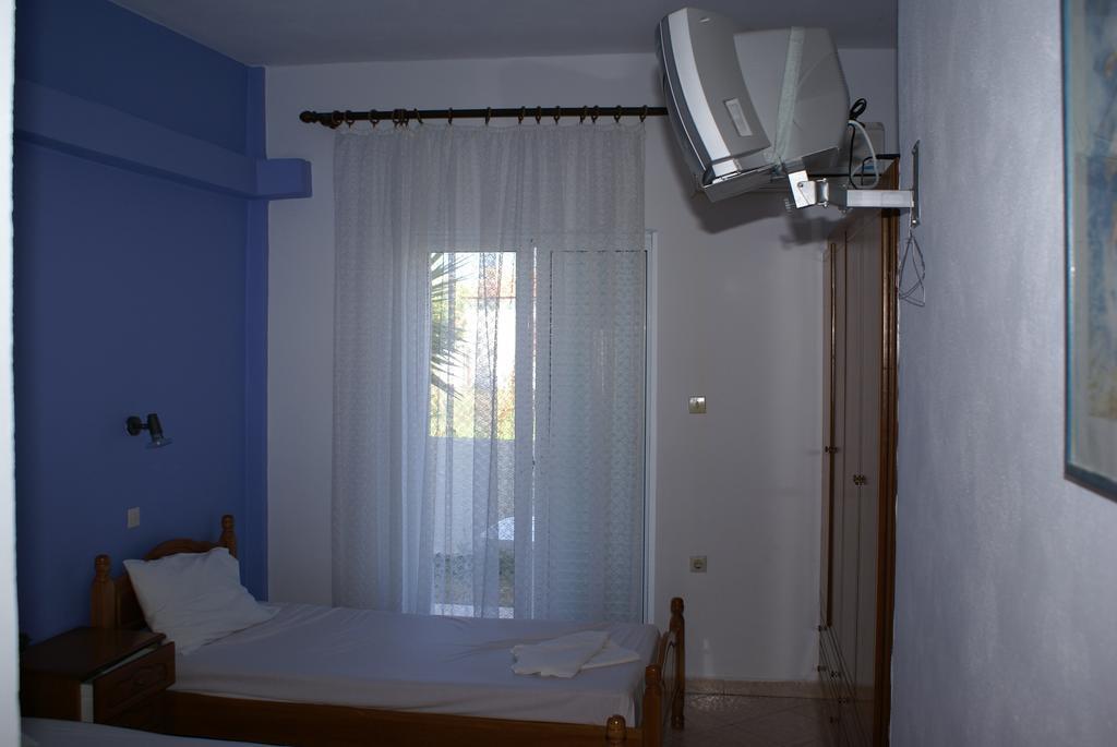 Andrianna Apartments Амудия Стая снимка