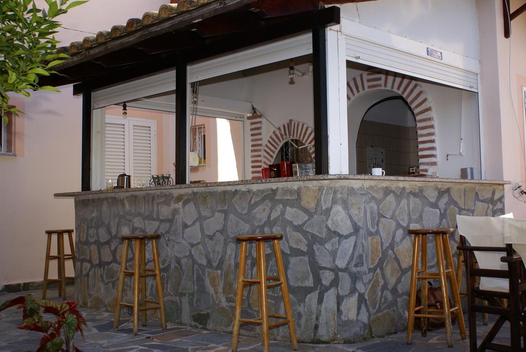 Andrianna Apartments Амудия Екстериор снимка